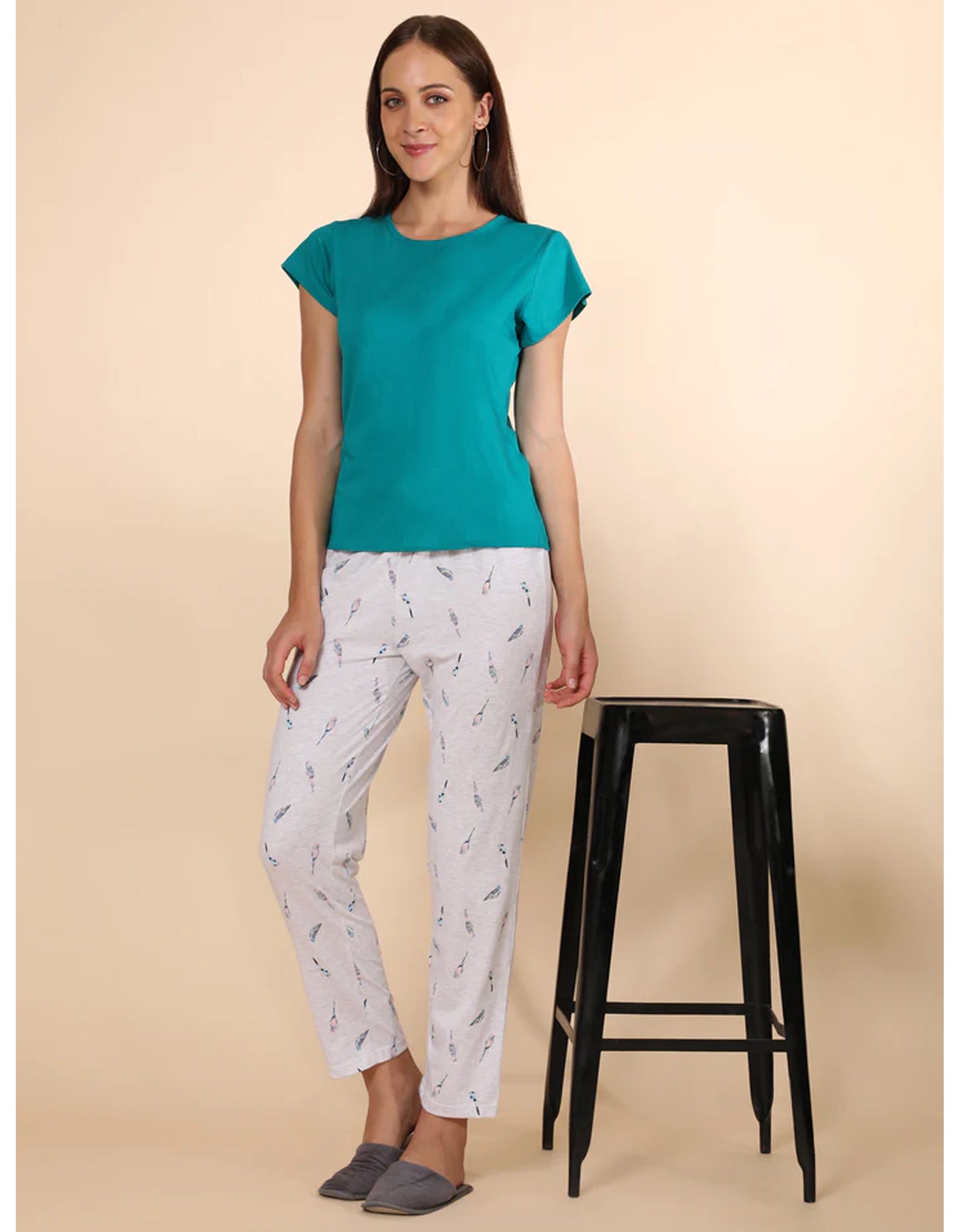 Pyjama Set for Women-Green T-Shirt & Bird Print Pant – Bstories