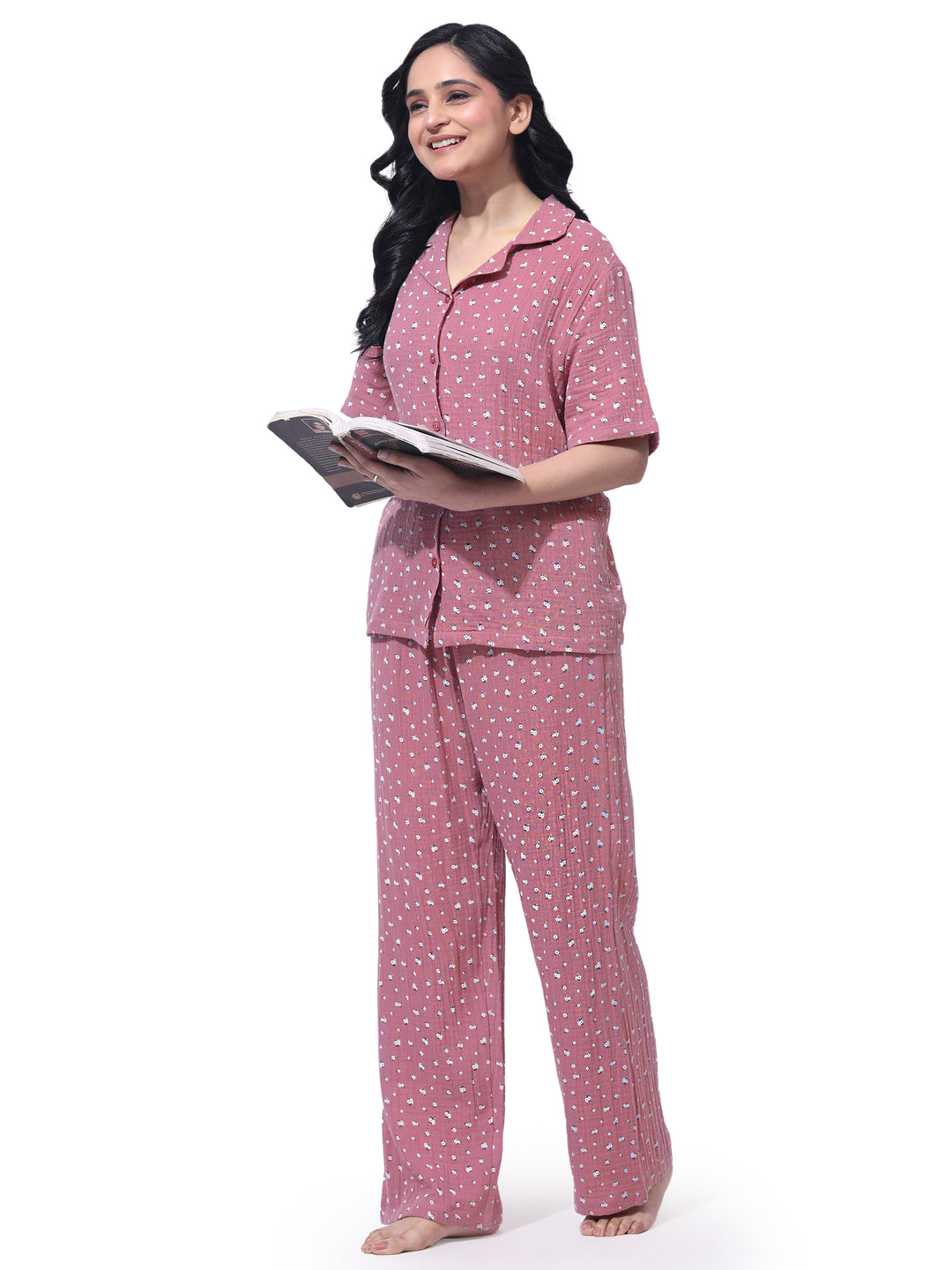 Women Cotton Night Suit - Half Sleeve Night Dress with Pockets | British Daisy Print PJ Set