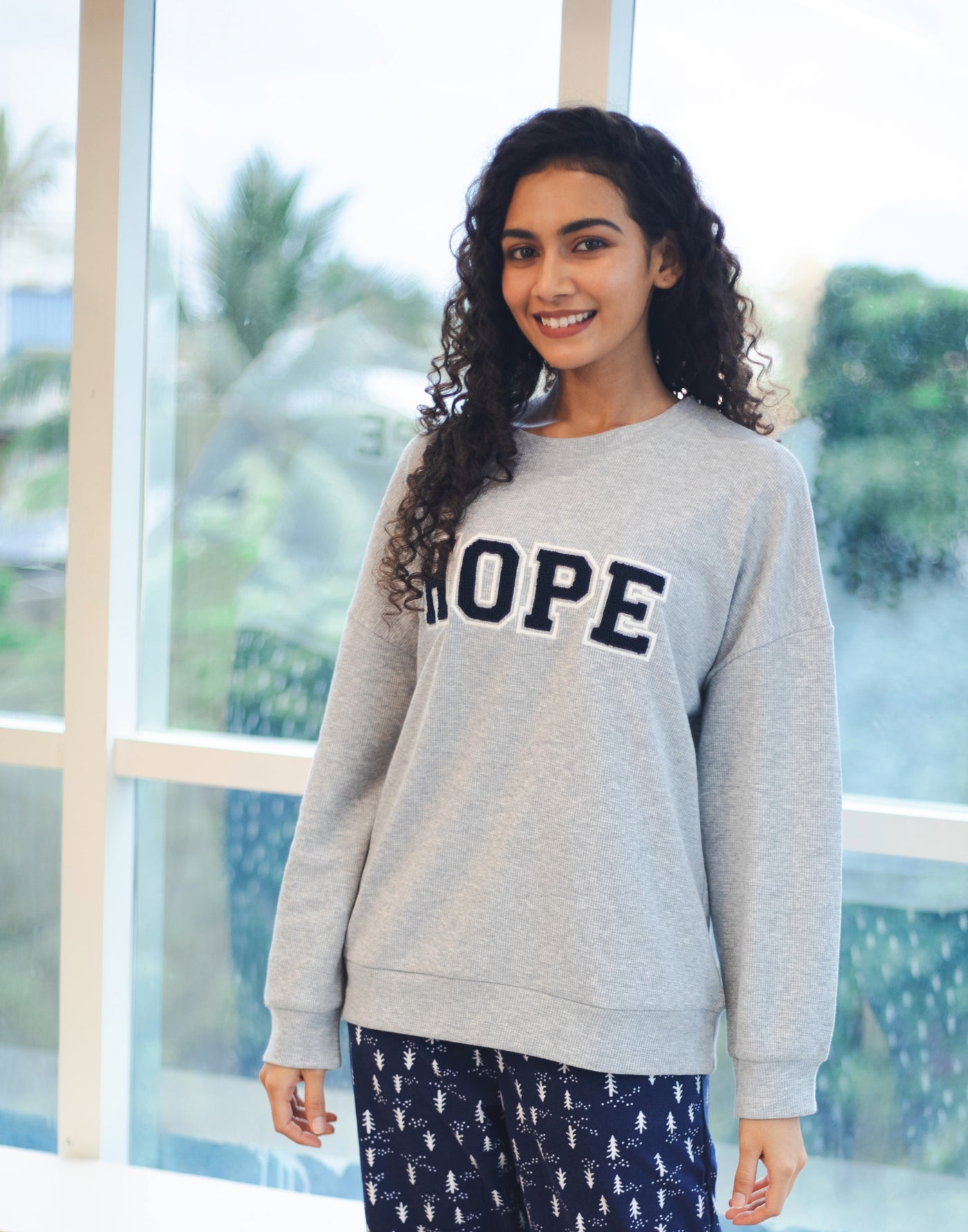 Sweatshirt for Women - Hope