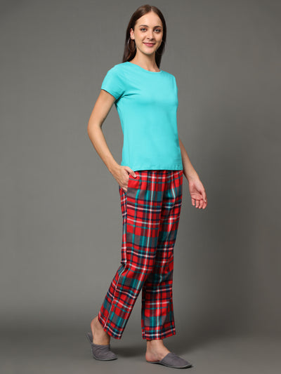 Pyjama Set for Women-Green T-Shirt & Checked Pant