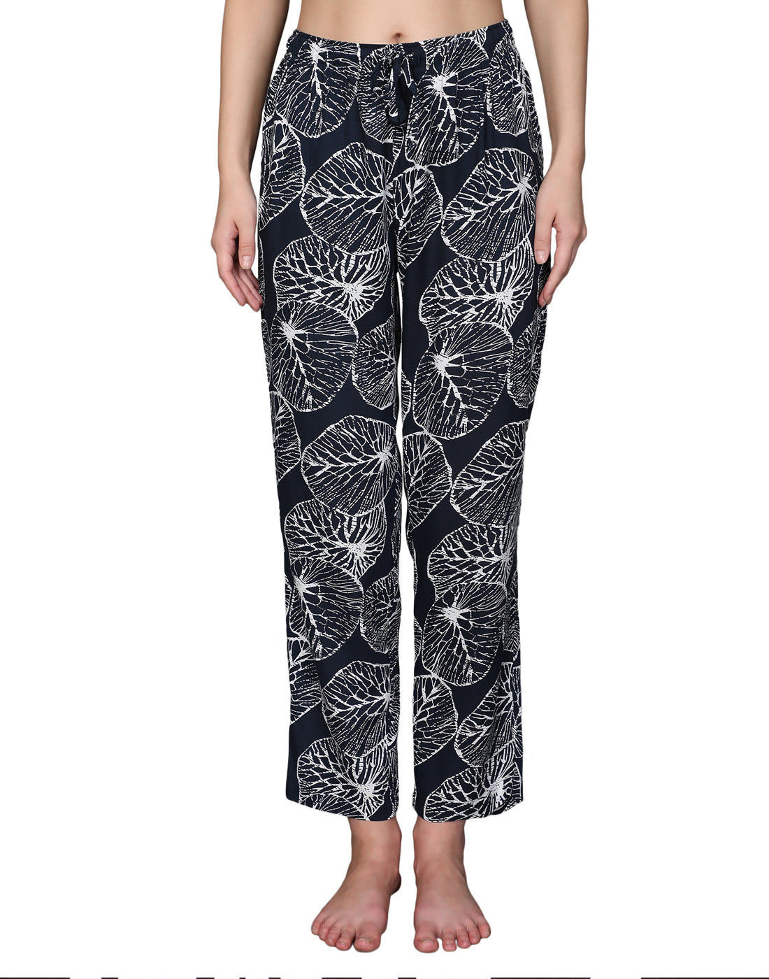 Pyjama Set for Women-Black Shell Print